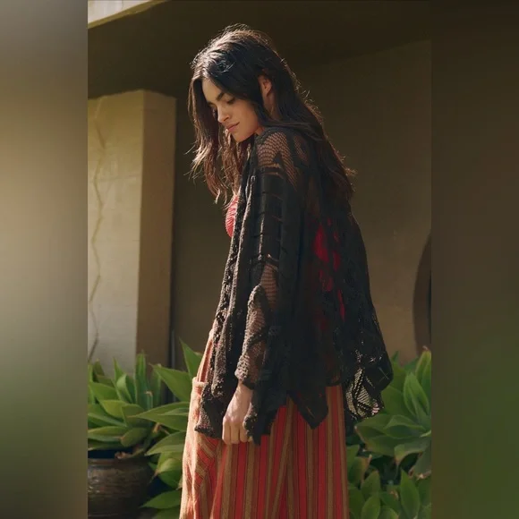 FREE PEOPLE Off The Coast Crochet Layer CARDIGAN - Picture 2 of 14